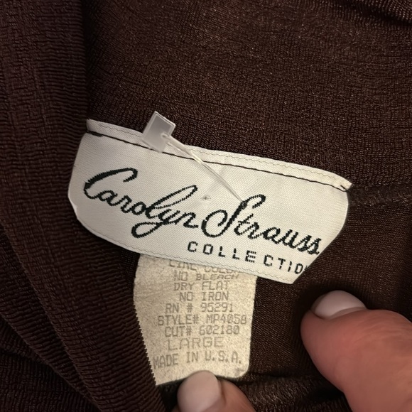 CAROLYN STRAUSS COLLECTION BROWN SHORT SLEEVE MOCK TURTLENECK SIZE LARGE - Picture 3 of 4
